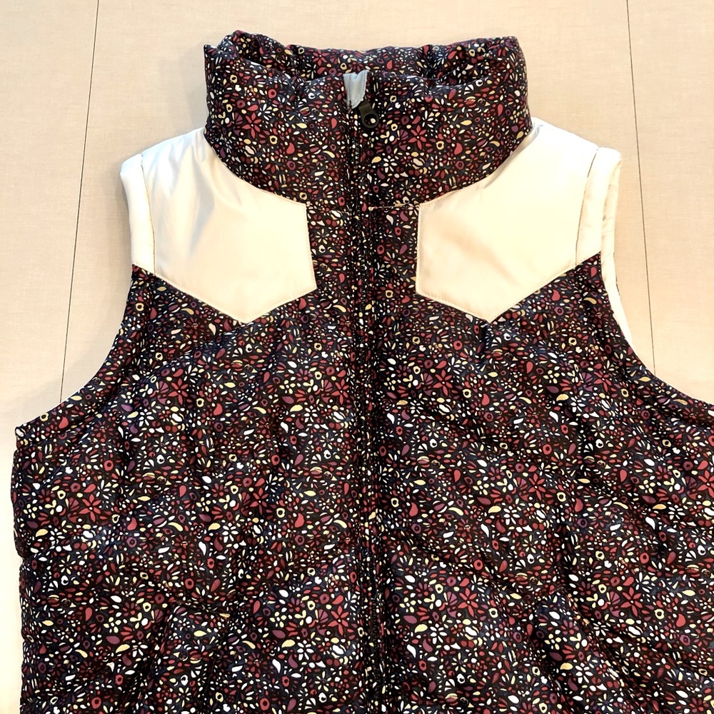 Nike 6.0 Womens Floral Puffer Vest